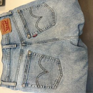 Levi's wedgie straight high rise Light Wash Denim Jeans